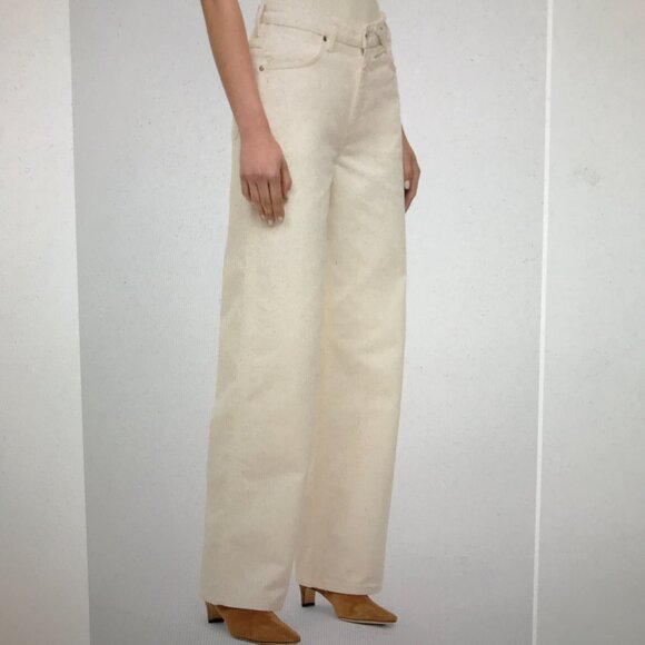 Boston Proper Cream/Ivory Mid-rise bootcut/flare jeans - Picture 1 of 7